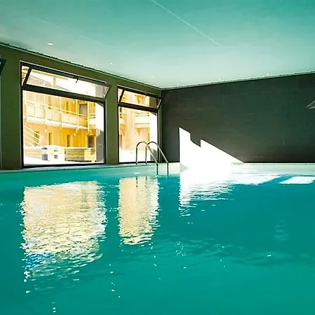 Lagrange Le Pic De L'ours Aparthotel 4*