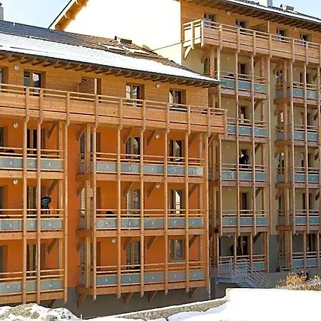 Lagrange Le Pic De L'ours Aparthotel